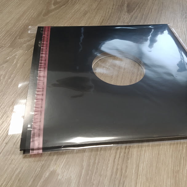 Pochette cartonnée vinyle avec trou 33t dos pincé - blanc - maFeutrine